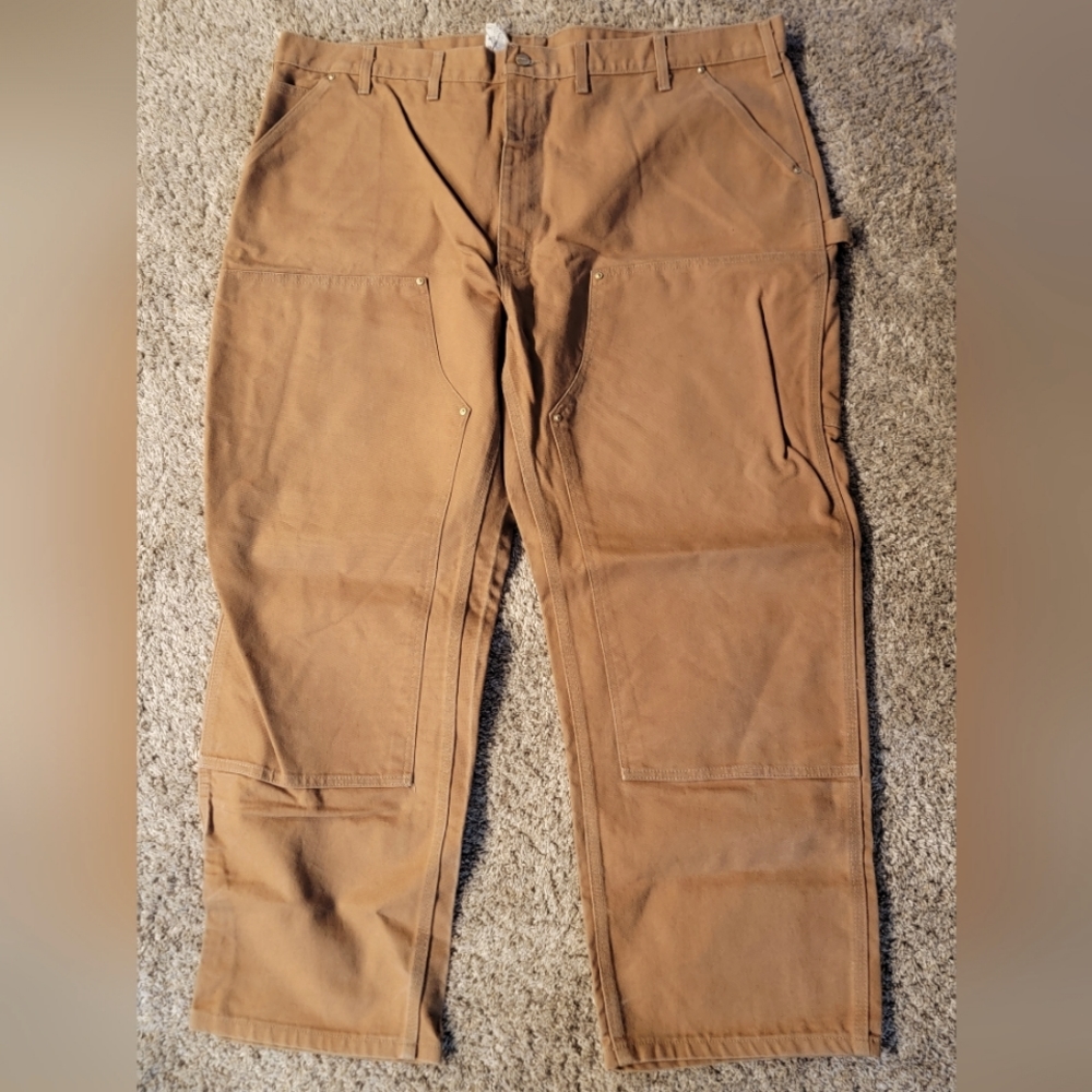 Mens Carhartts 46x30
